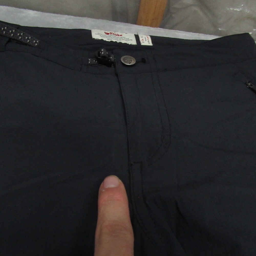 Fjallraven Pants Womens 2 Black Belted High Coast Trail Trousers Hiking 27x32 - Picture 6 of 16
